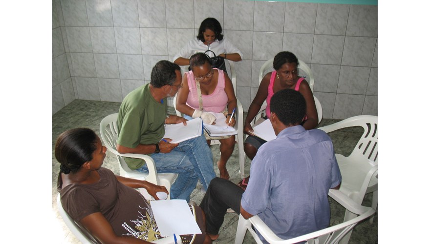 Comunidade reunida em ação coletiva. ©mjb